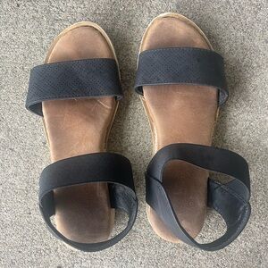 Women's Black and Brown Sandals